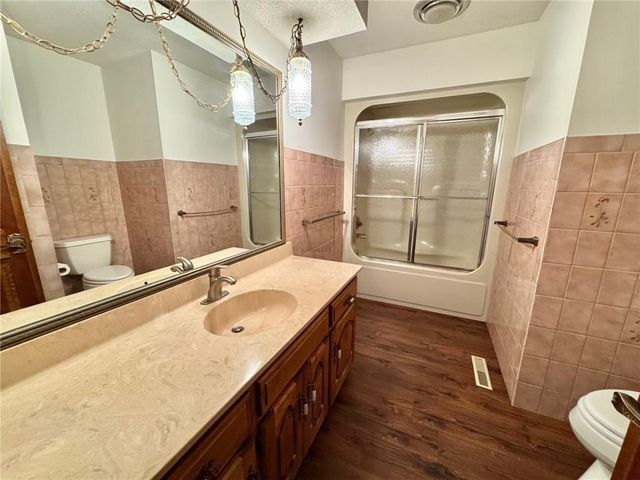 1410 Grandview Drive, Warrensburg, MO 64093