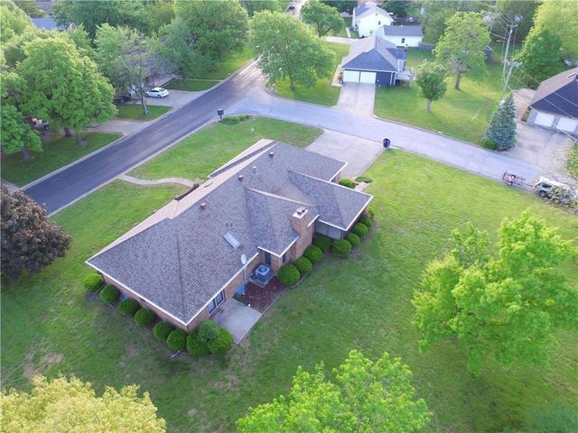 1410 Grandview Drive, Warrensburg, MO 64093
