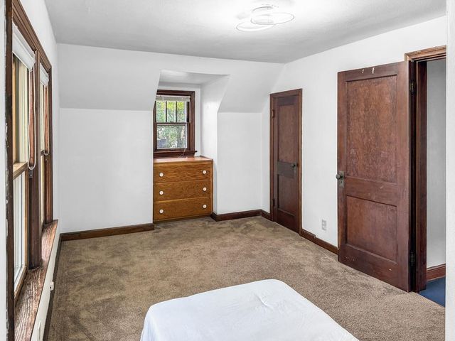 1729 W ROGERS AVENUE, Appleton, WI 54914