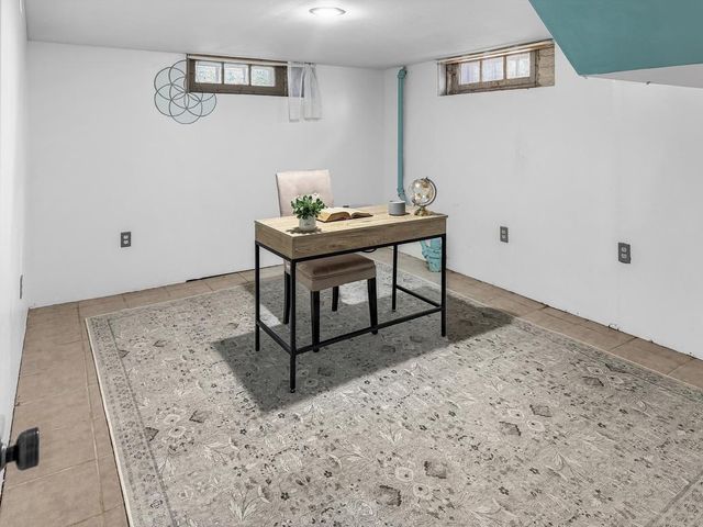 1729 W ROGERS AVENUE, Appleton, WI 54914