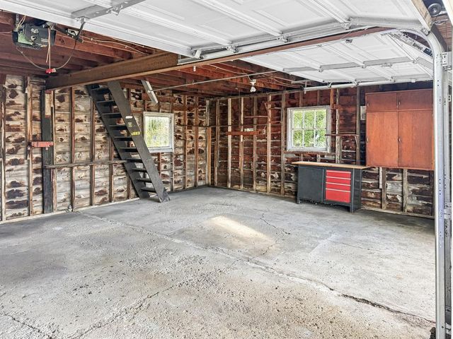 1729 W ROGERS AVENUE, Appleton, WI 54914