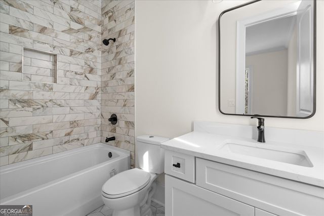 5265 Brookhollow Drive, Douglasville, GA 30135