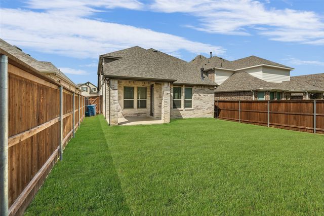 3906 Southbend Drive, Denison, TX 75020