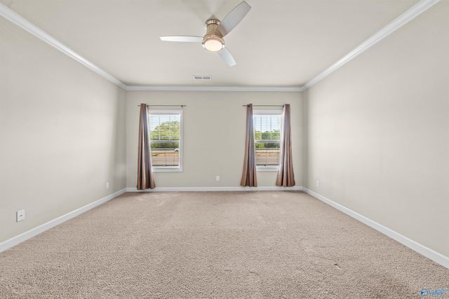 3013 Mallard Point Drive SE, Owens Cross Roads, AL 35763