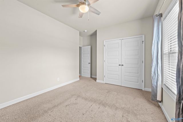 3013 Mallard Point Drive SE, Owens Cross Roads, AL 35763
