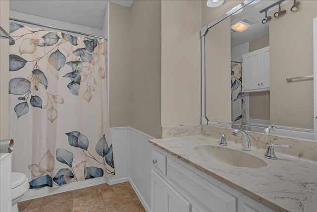 11435 S Douglas Avenue, Jenks, OK 74037