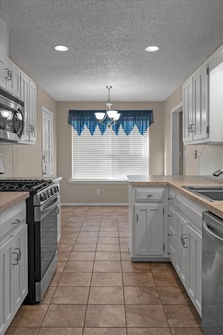 11435 S Douglas Avenue, Jenks, OK 74037