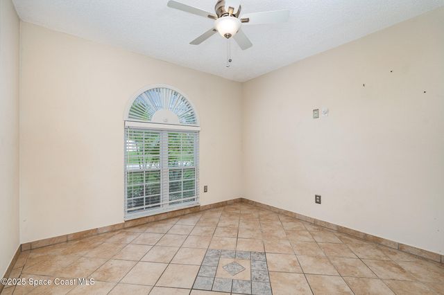 1233 Lamplighter Drive NW, Palm Bay, FL 32907