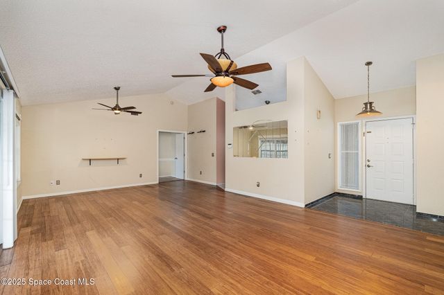 1233 Lamplighter Drive NW, Palm Bay, FL 32907