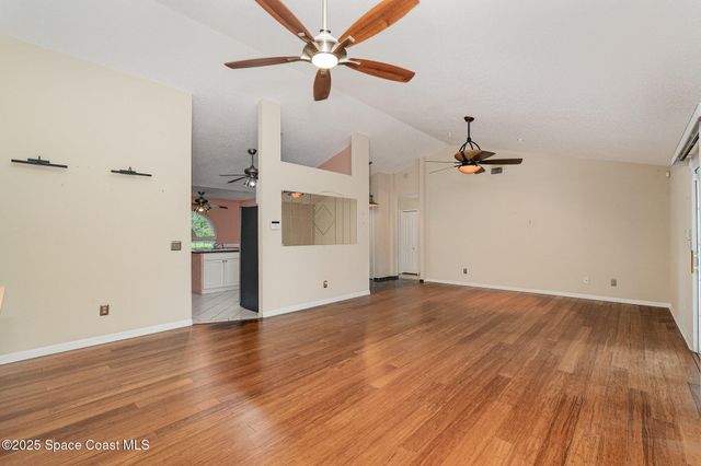1233 Lamplighter Drive NW, Palm Bay, FL 32907