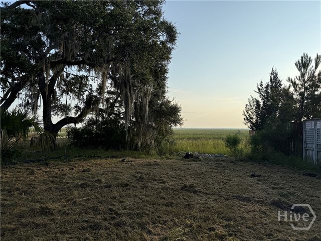 212 Fish Hawk Lane, Savannah, GA 31410