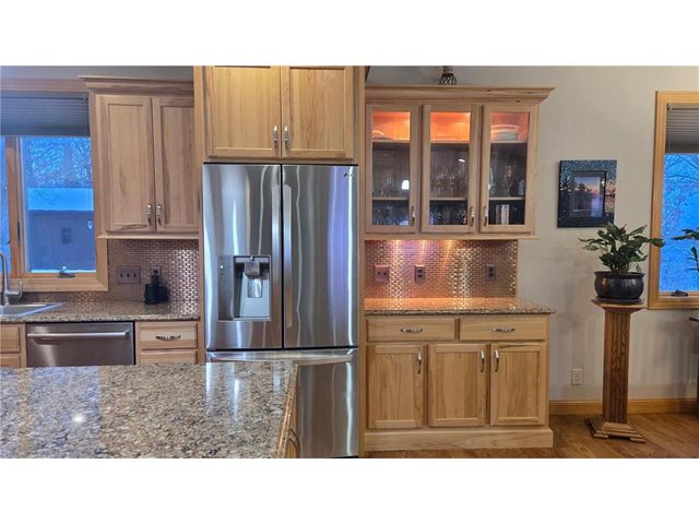 722 Pine Street, Hudson, WI 54016