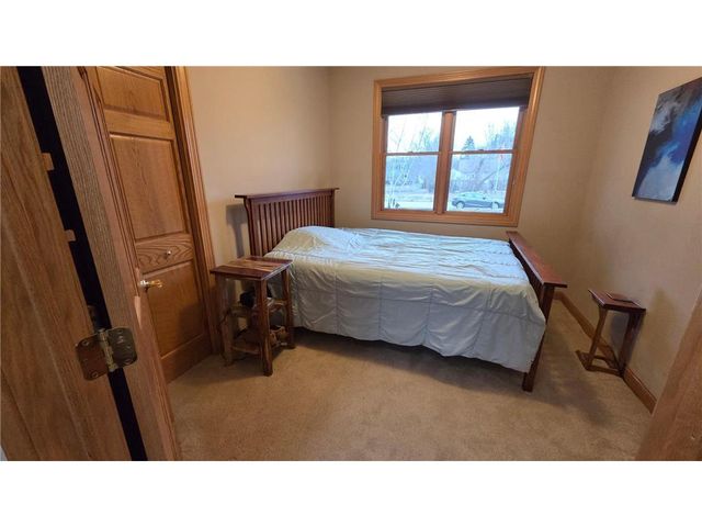 722 Pine Street, Hudson, WI 54016