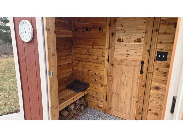 722 Pine Street, Hudson, WI 54016