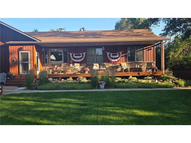 722 Pine Street, Hudson, WI 54016