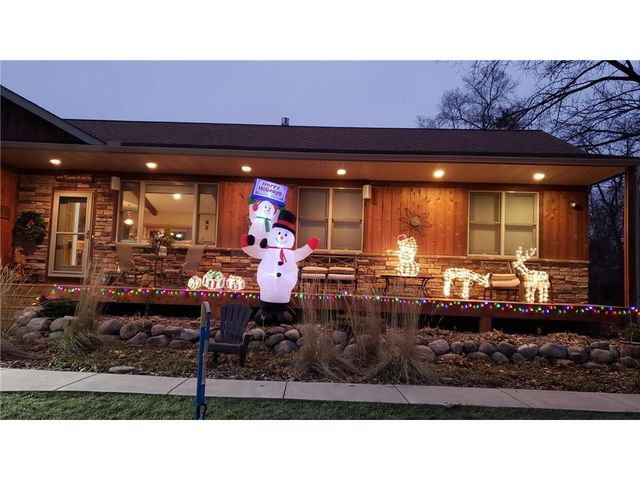 722 Pine Street, Hudson, WI 54016