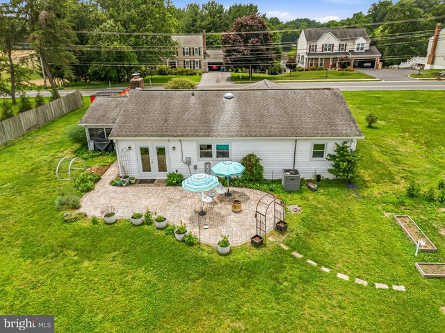 6831 RIDGE RD, Marriottsville, MD 21104