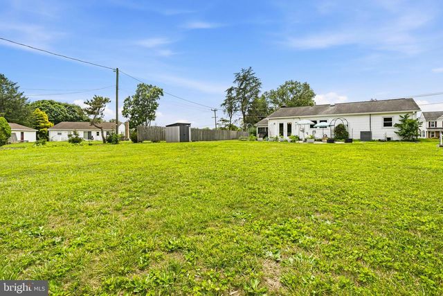 6831 RIDGE RD, Marriottsville, MD 21104