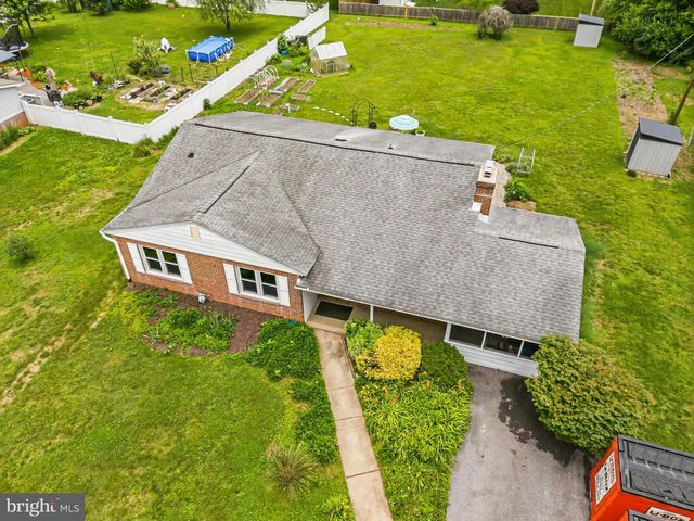 6831 RIDGE RD, Marriottsville, MD 21104