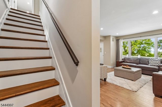 157 W Lindsley Rd, Cedar Grove Twp., NJ 07009