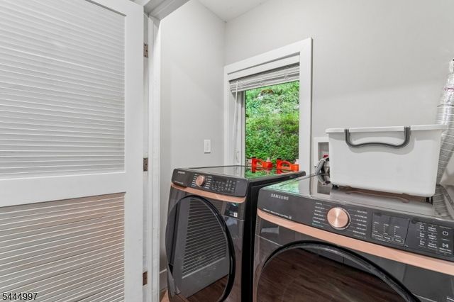 157 W Lindsley Rd, Cedar Grove Twp., NJ 07009