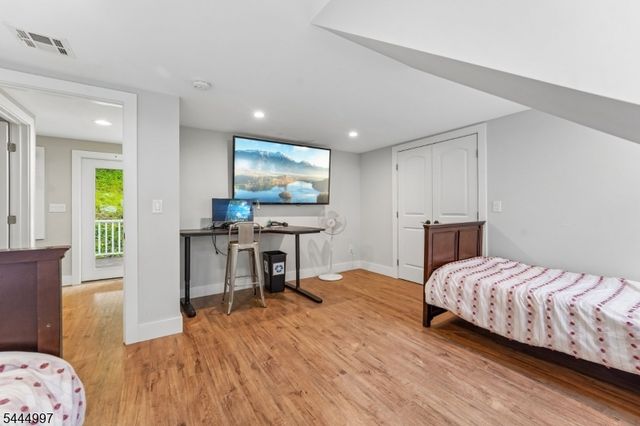 157 W Lindsley Rd, Cedar Grove Twp., NJ 07009