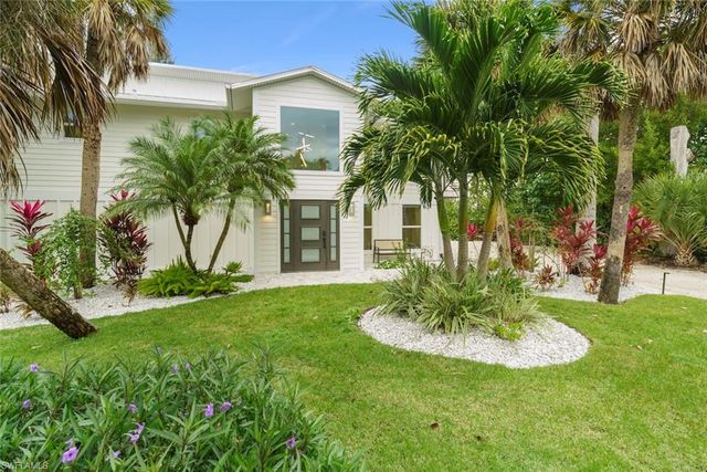 9455 Coventry CT, Sanibel, FL 33957