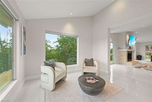 9455 Coventry CT, Sanibel, FL 33957