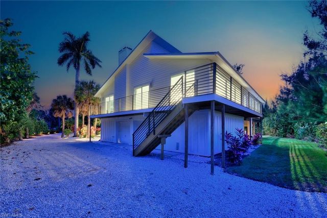 9455 Coventry CT, Sanibel, FL 33957