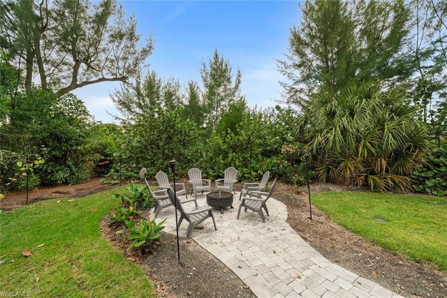 9455 Coventry CT, Sanibel, FL 33957