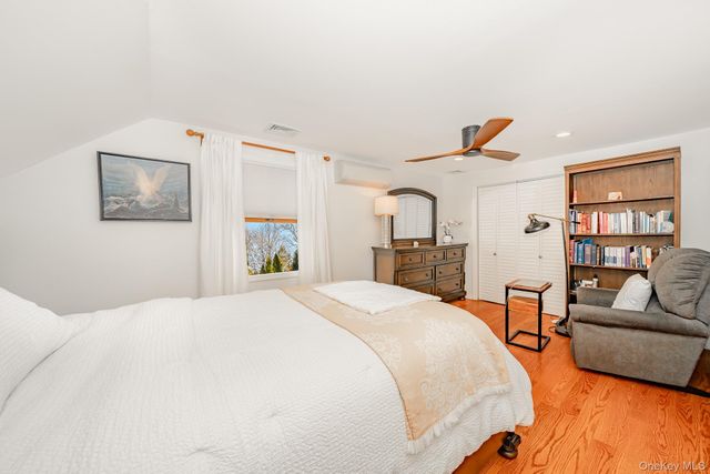 2420 Willow Street, Wantagh, NY 11793