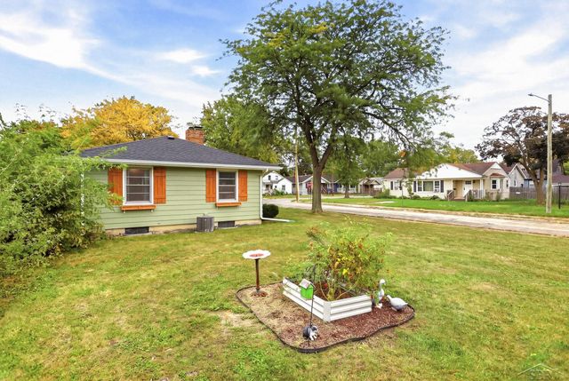 1 Chippewa Court, Saginaw, MI 48602