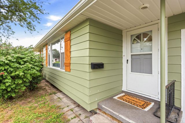 1 Chippewa Court, Saginaw, MI 48602