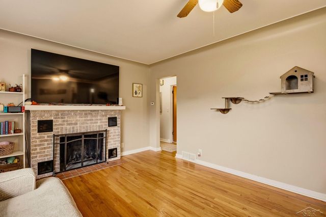1 Chippewa Court, Saginaw, MI 48602