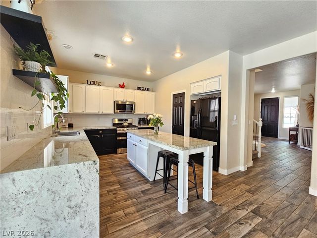 8073 Villa Pulido Street, Las Vegas, NV 89131