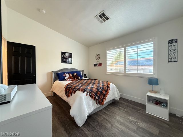 8073 Villa Pulido Street, Las Vegas, NV 89131