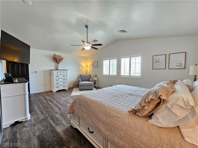 8073 Villa Pulido Street, Las Vegas, NV 89131