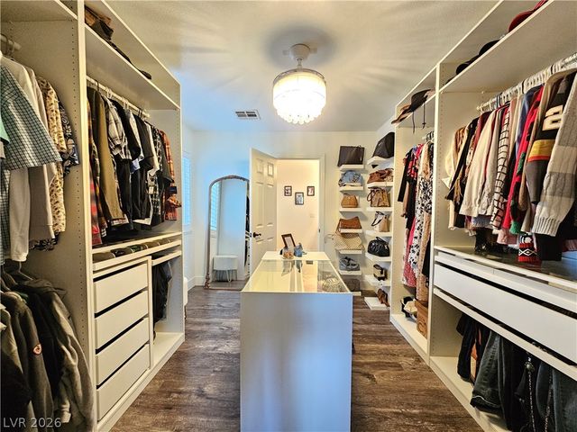 8073 Villa Pulido Street, Las Vegas, NV 89131