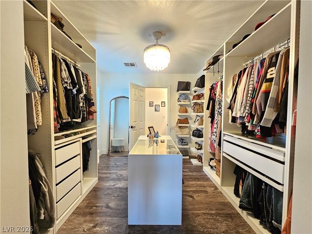8073 Villa Pulido Street, Las Vegas, NV 89131