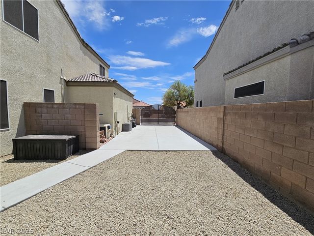 8073 Villa Pulido Street, Las Vegas, NV 89131