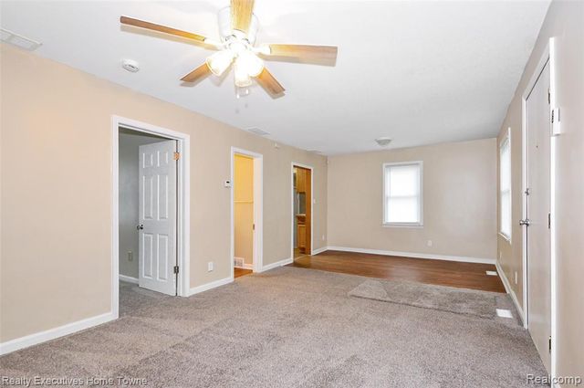 34441 Harroun Street, Wayne, MI 48184