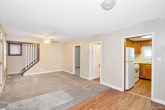 34441 Harroun Street, Wayne, MI 48184
