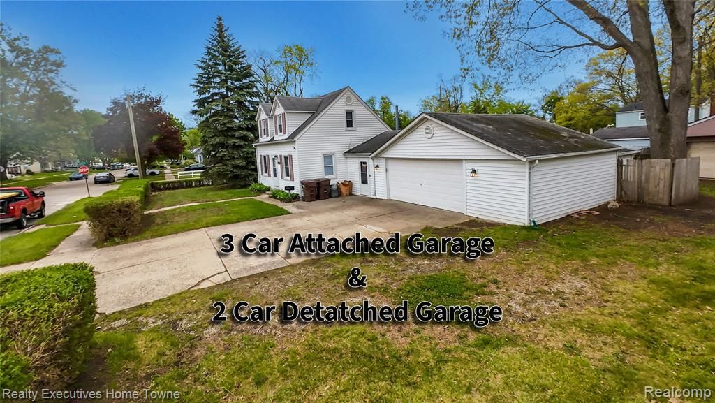 34441 Harroun Street, Wayne, MI 48184