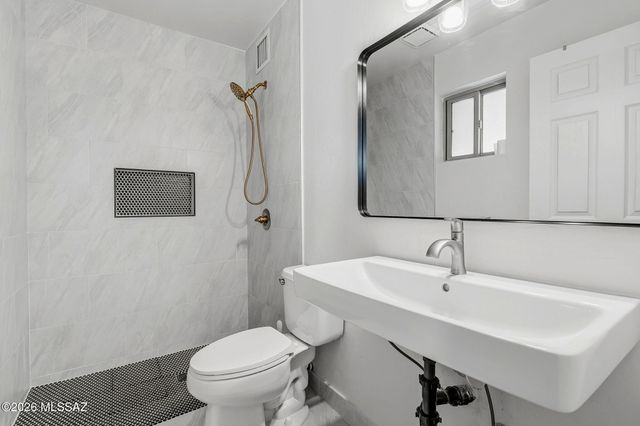 4690 S Stewart Avenue, Tucson, AZ 85714