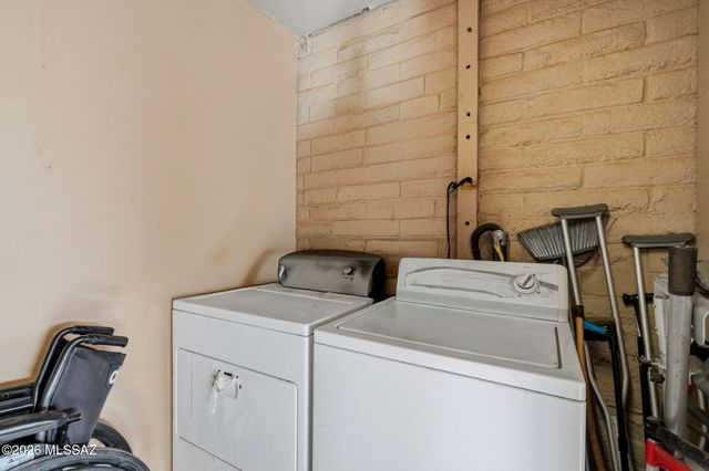 4690 S Stewart Avenue, Tucson, AZ 85714