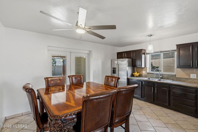 4690 S Stewart Avenue, Tucson, AZ 85714