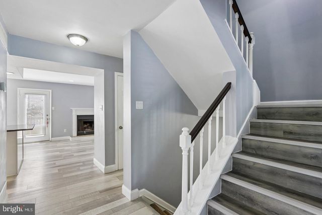 74 SOLDIERS SQ, Chesterbrook, PA 19087