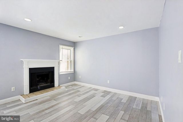74 SOLDIERS SQ, Chesterbrook, PA 19087