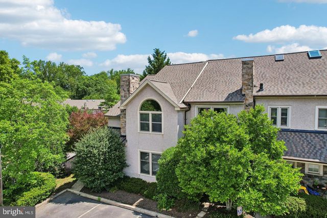 74 SOLDIERS SQ, Chesterbrook, PA 19087
