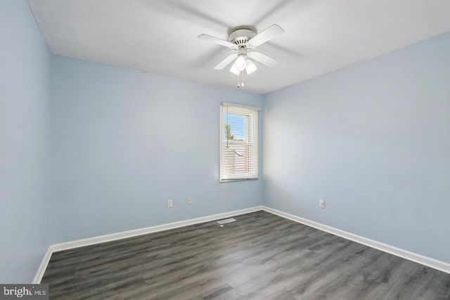 74 SOLDIERS SQ, Chesterbrook, PA 19087